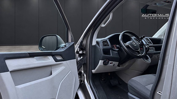Volkswagen Transporter 10 of 23