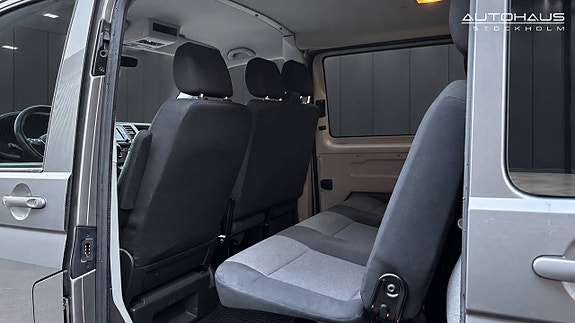 Volkswagen Transporter 17 of 23