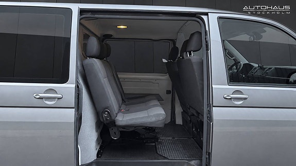 Volkswagen Transporter 16 of 23