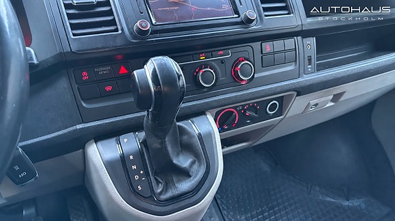 Volkswagen Transporter 22 of 23