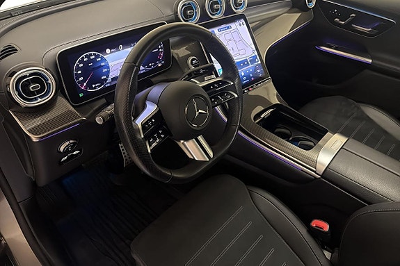 Mercedes-Benz GLC 200 13 of 24