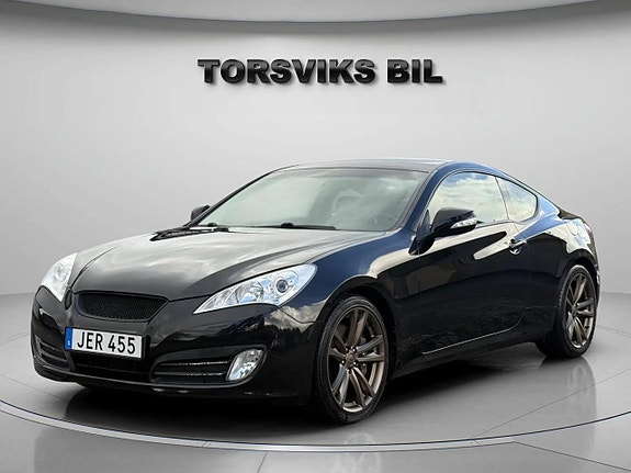 Hyundai Genesis Coupé 3.8 V6 – 303 ch – Propulsion – BVA – Cuir – 114 600 km