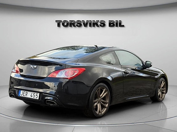 Hyundai Genesis Coupé 3.8 V6 – 303 ch – Propulsion – BVA – Cuir – 114 600 km