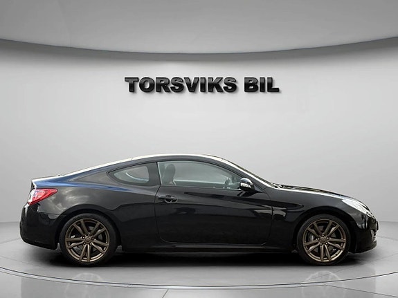 Hyundai Genesis Coupé 3.8 V6 – 303 ch – Propulsion – BVA – Cuir – 114 600 km