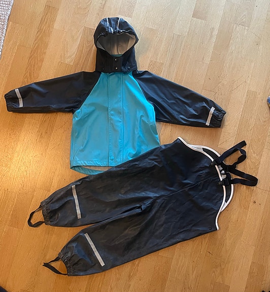 Product image 1 of 3