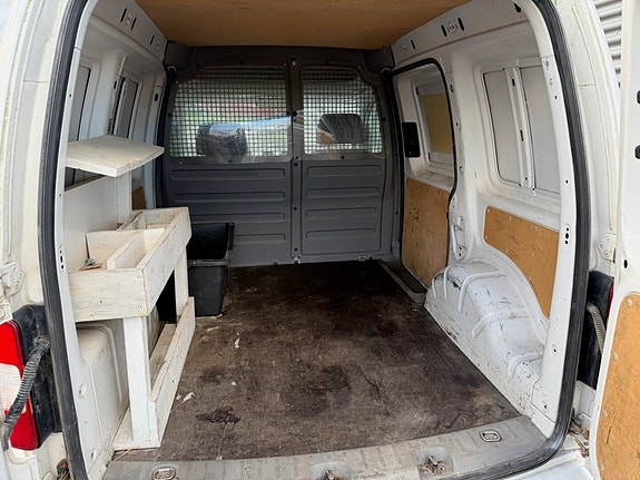 Volkswagen Caddy 3 of 4