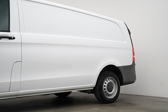 Mercedes-Benz Vito 111 3 of 21