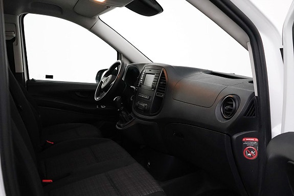 Mercedes-Benz Vito 111 14 of 21