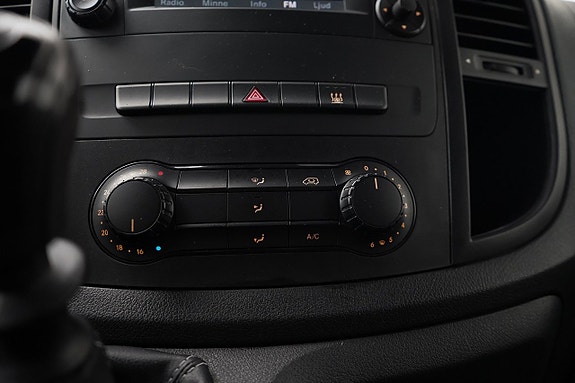 Mercedes-Benz Vito 111 12 of 21