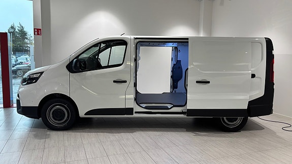 Nissan Primastar 5 of 18