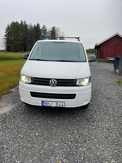 Volkswagen Transporter 3 of 9
