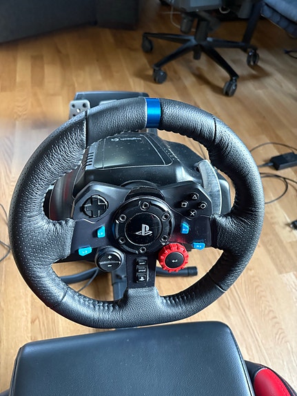 Product image 1 of 4