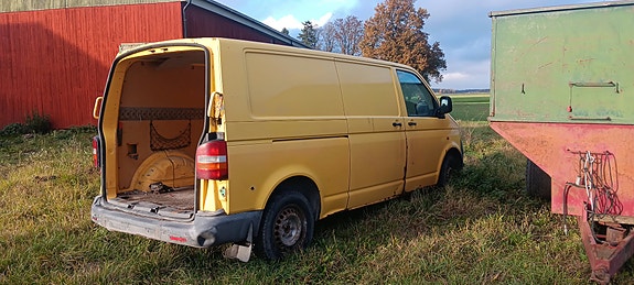 Volkswagen Transporter 3 of 3