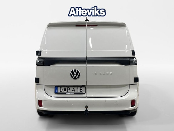 Volkswagen ID. Buzz 4 of 15