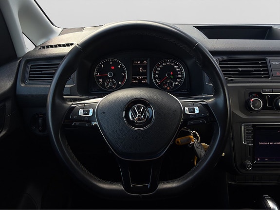 Volkswagen Caddy 12 of 30