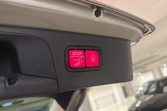 Mercedes-Benz GLC 200 18 of 25