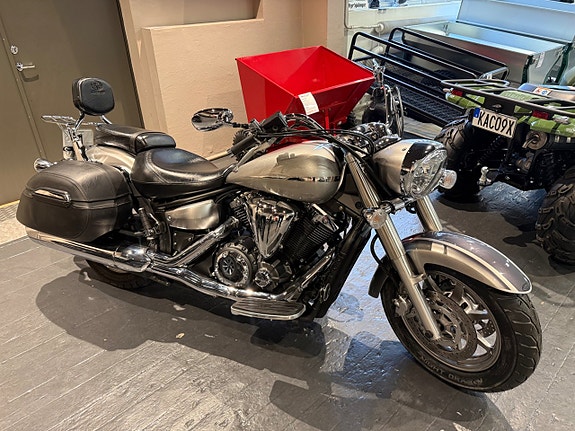 Yamaha XVS1300 Midnightstar