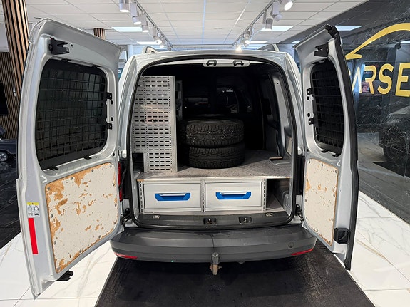 Volkswagen Caddy 5 of 22