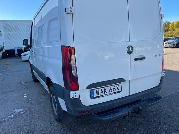 Mercedes-Benz Sprinter 317 4 of 5