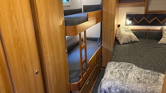 Polar 680 DBD BK 12 of 20