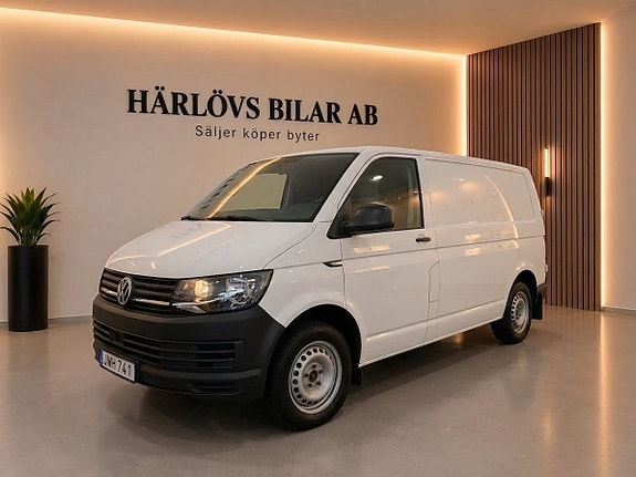 Volkswagen Transporter 2 of 13