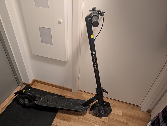 Product image 1 of 4