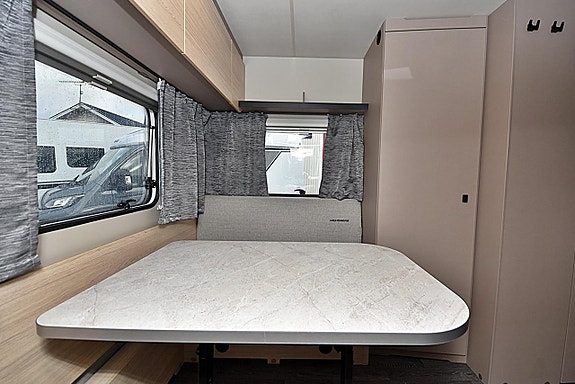 Weinsberg 470 EU CaraLife, Långbäddar 6 of 26