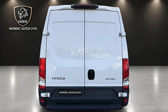 Iveco Daily 4 of 15