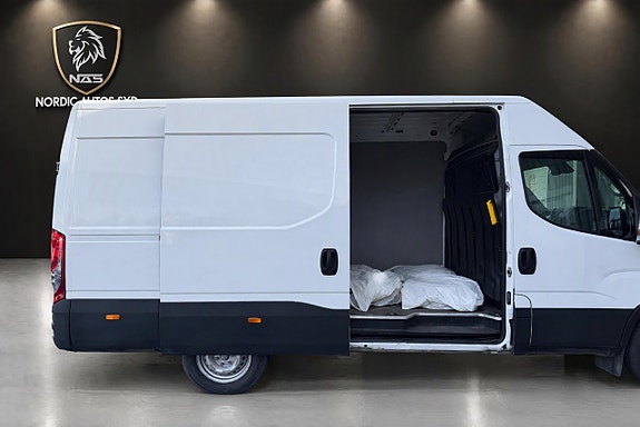 Iveco Daily 8 of 15