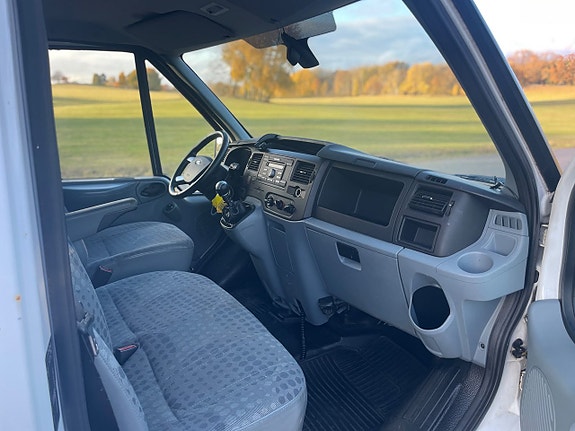 Ford Transit 7 of 14