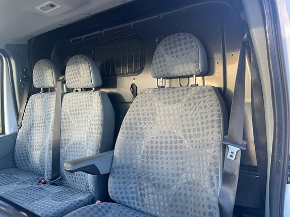 Ford Transit 11 of 14