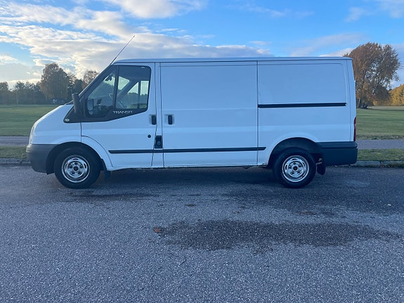 Ford Transit 2 of 14