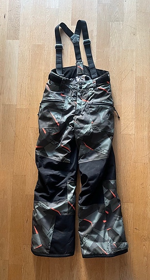 Product image 1 of 4