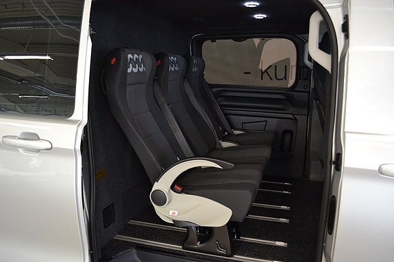 Volkswagen Transporter 6 of 12