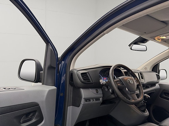 Toyota Proace 13 of 29