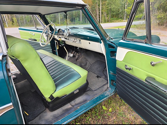 Ford V8 9 of 11