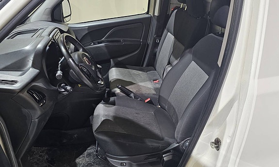 Fiat Doblo 9 of 14