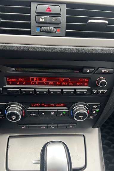 BMW 325Xi 14 of 21