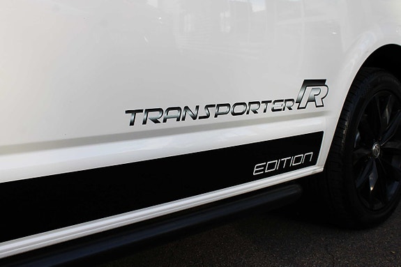 Volkswagen Transporter 9 of 12