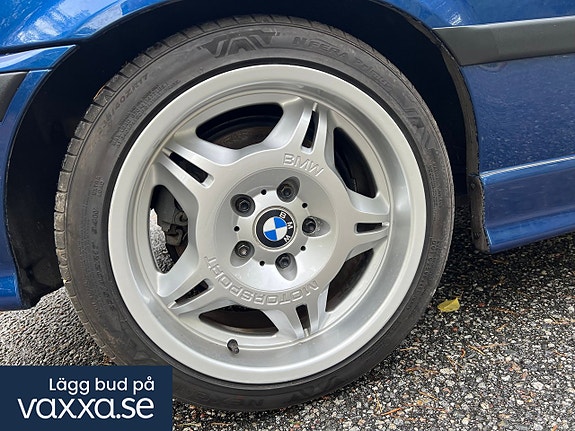 BMW M3 10 of 30