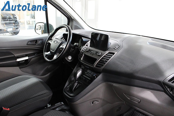 Ford Transit Connect 17 of 24
