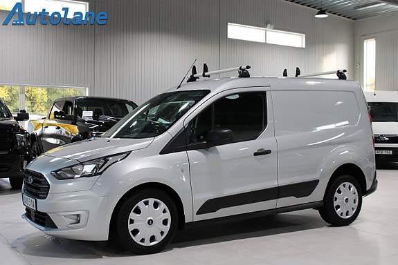 Ford Transit Connect 3 of 24