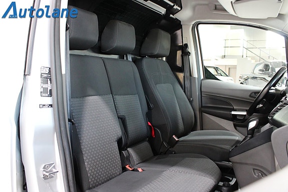 Ford Transit Connect 16 of 24