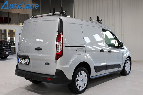 Ford Transit Connect 5 of 24