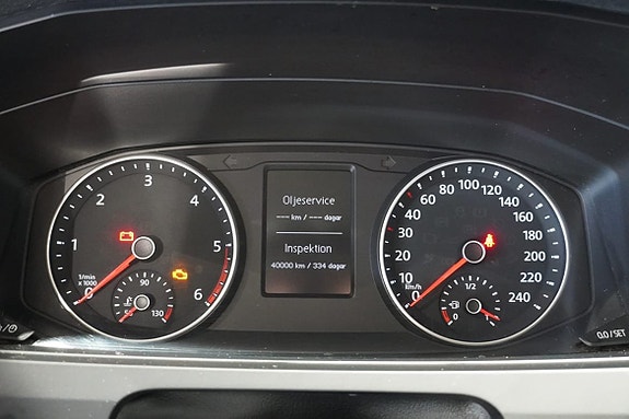 Volkswagen Transporter 11 of 12