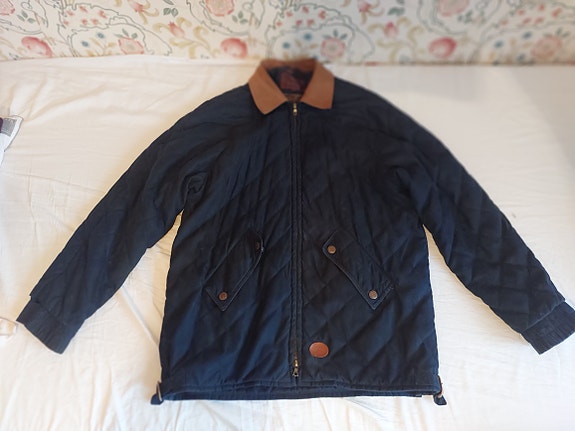 Product image 1 of 7