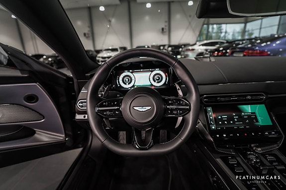 Aston Martin Vanquish 10 of 27