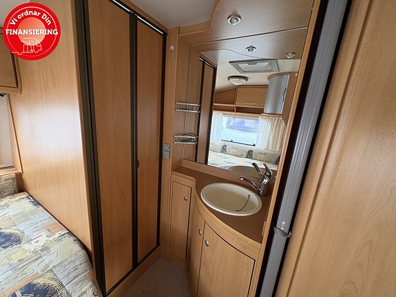Knaus SÜDWIND 400 TS 14 of 18