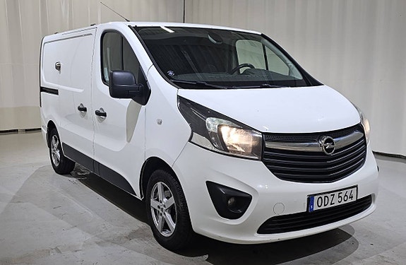 Opel Vivaro 4 of 19