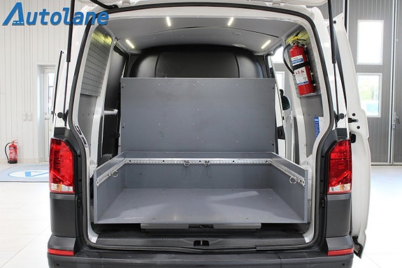 Volkswagen Transporter 11 of 25